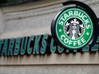 Starbucks вводит мобильные платежи, которые будут действовать по всей территории США